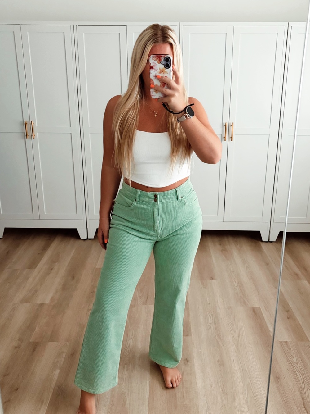 ๐ NWT billabong geeen corduroy chill out pants x the salty blonde